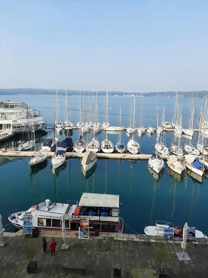 Apartment Marina With Sea View PUY Exterior foto